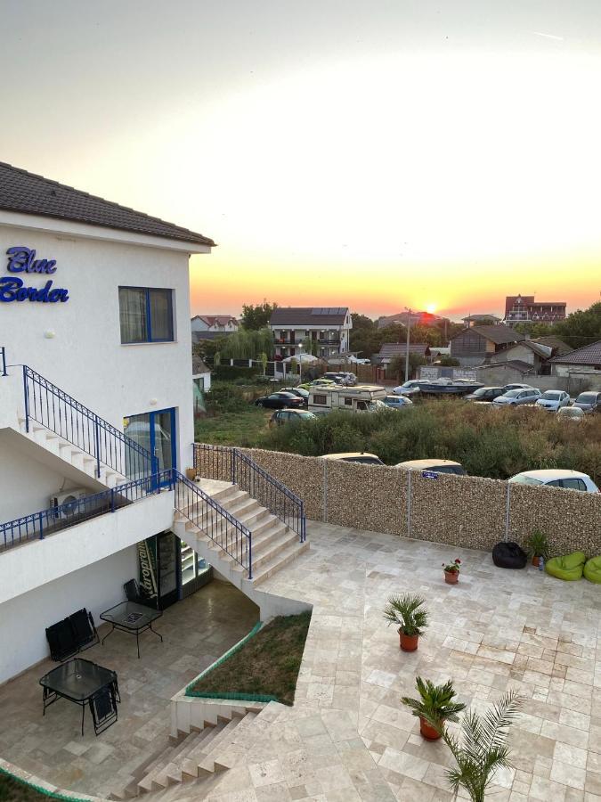فندق Blue Border فاما فيكي المظهر الخارجي الصورة